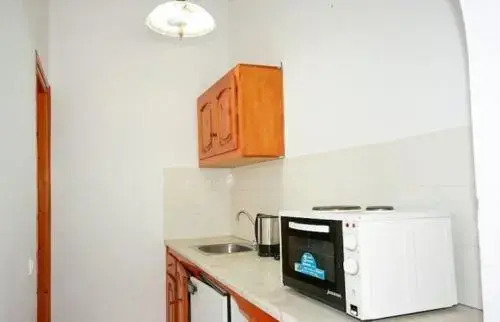 Kiki Apartments