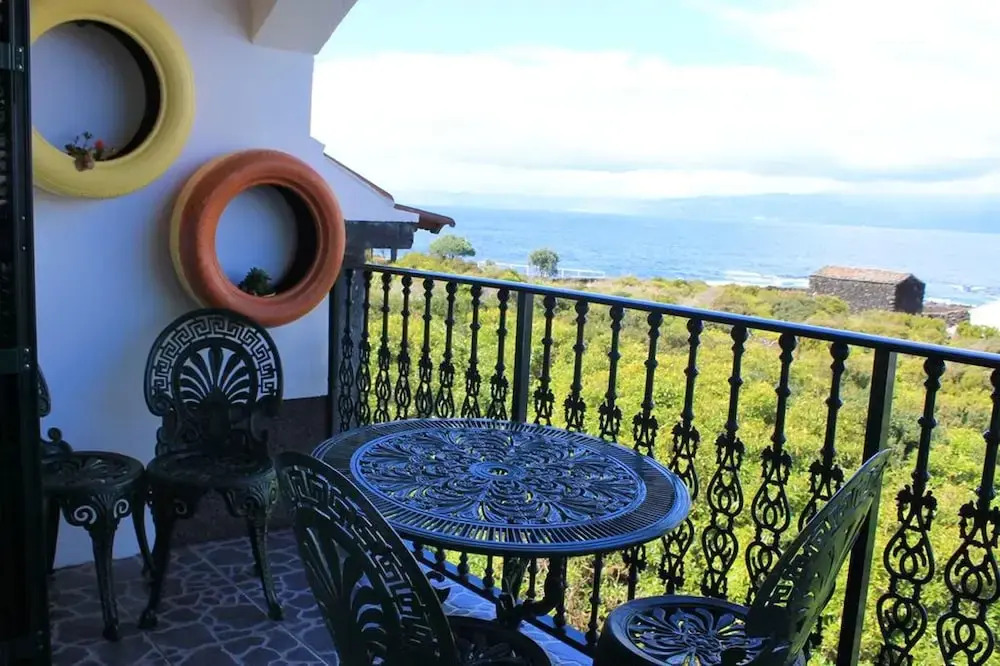 House With 3 Bedrooms in Prainha, With Wonderful sea View, Enclosed Garden and Wifi Near the Beach