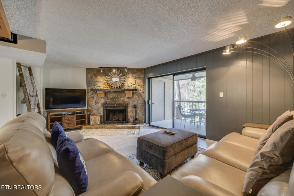 Large Modern-style Condo w Pool Gym Game Room