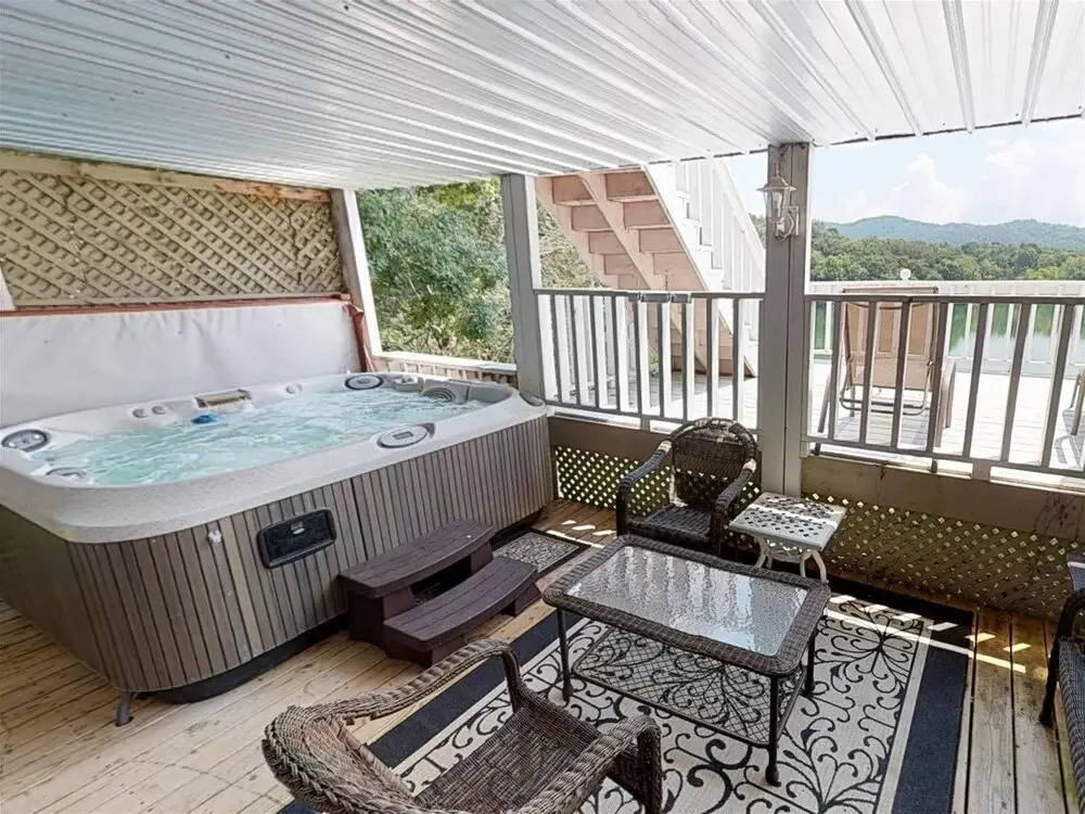 Cove Point Getaway