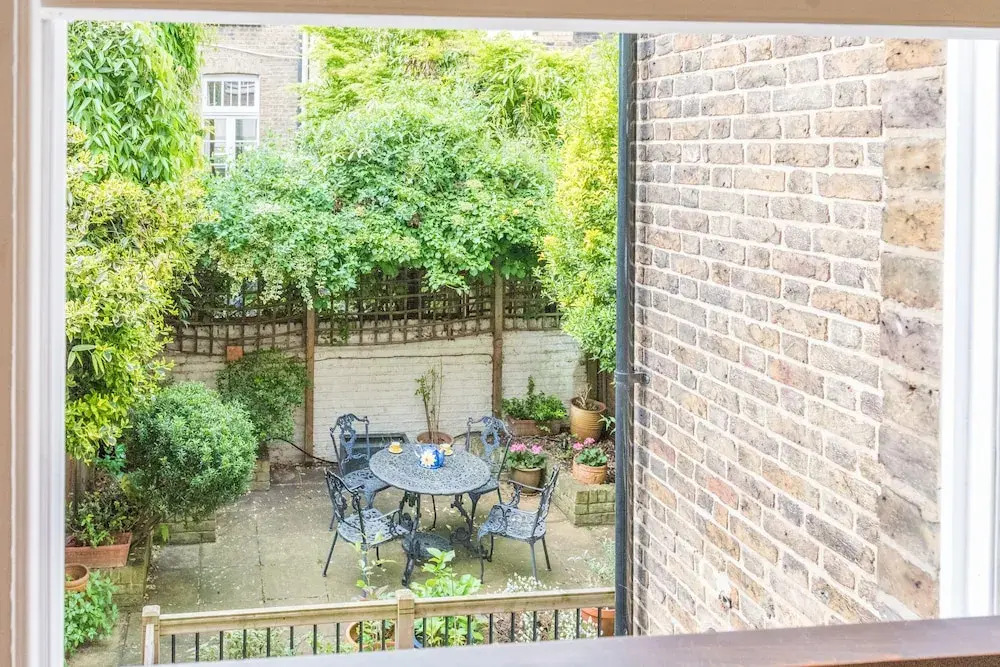 Large Family home in Fulham