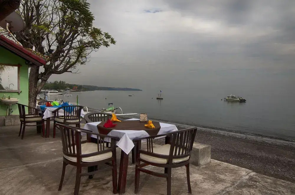 Arya Amed Beach Resort and Dive Center