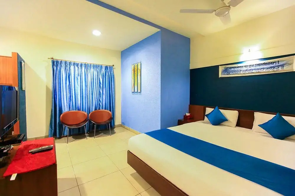 Treebo Trip Cynosure Suites