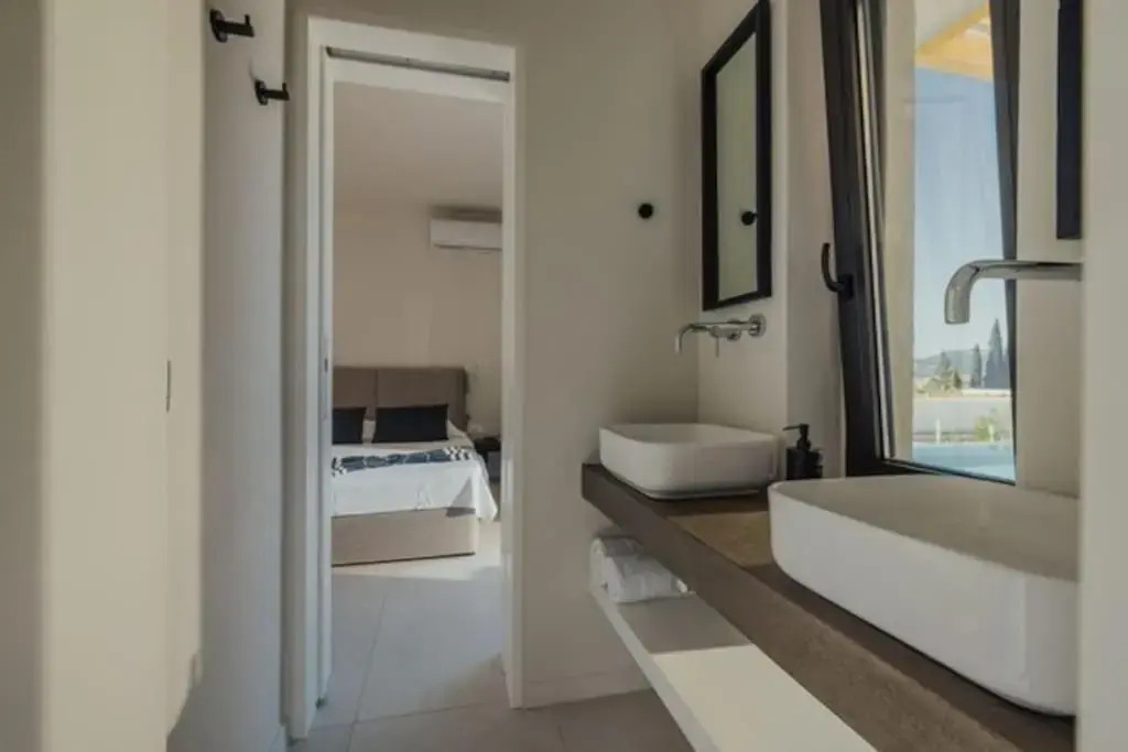 Villa Dimi private pool, sea view & 3 bedrooms