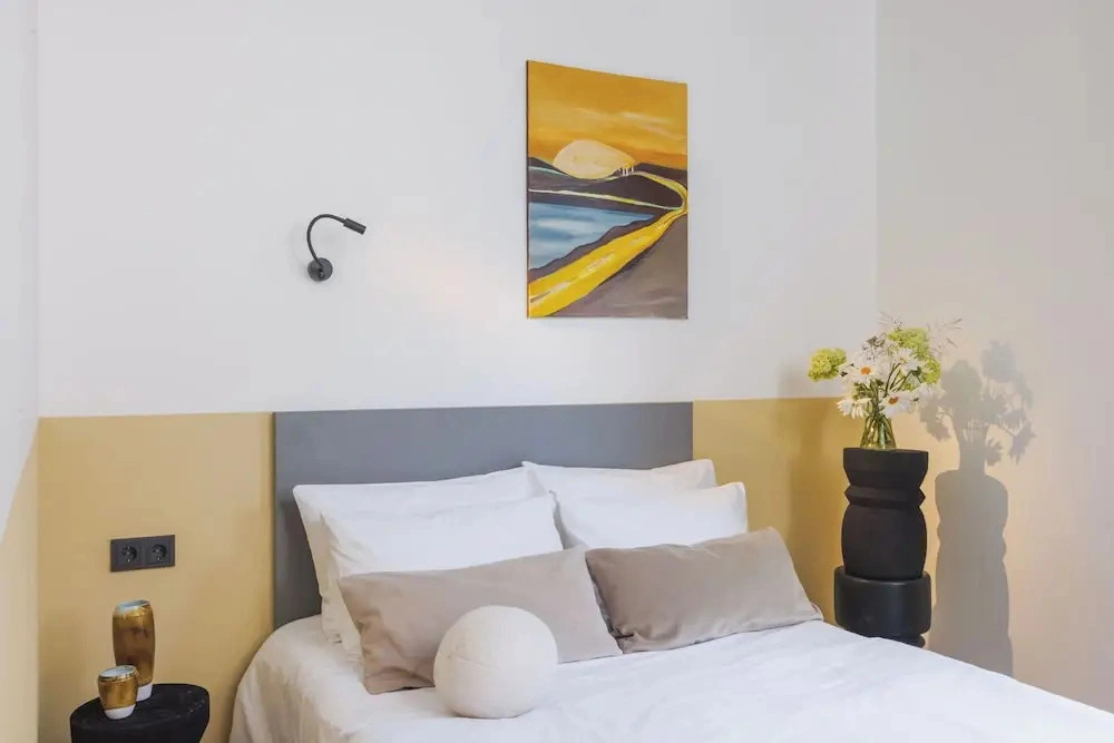 Solo Society Hybrid Hotel Vilnius