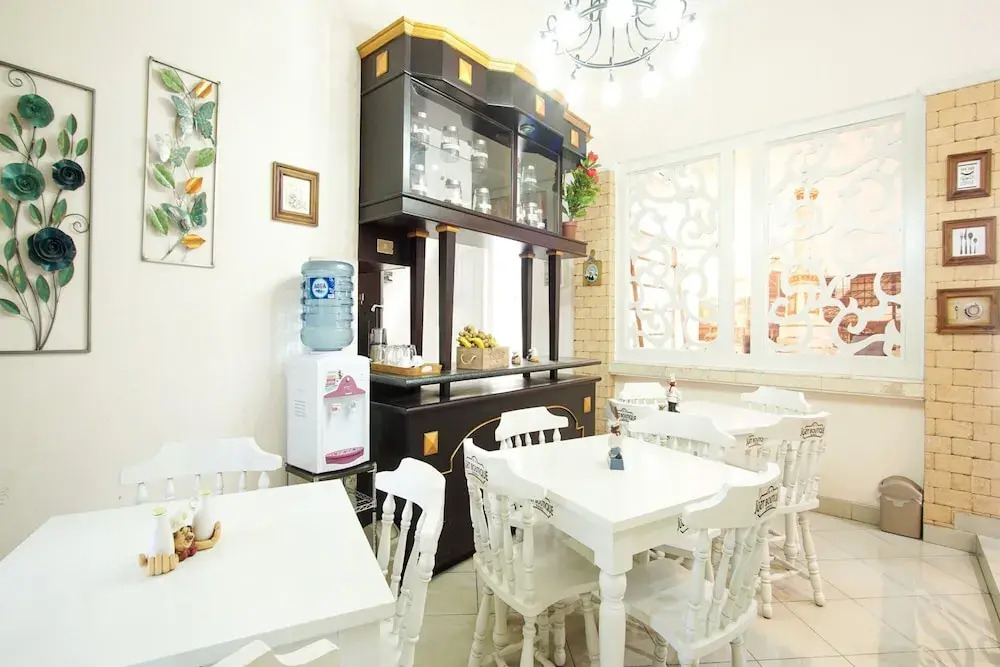 Collection O 3986 Just 11 Boutique Residence Syariah