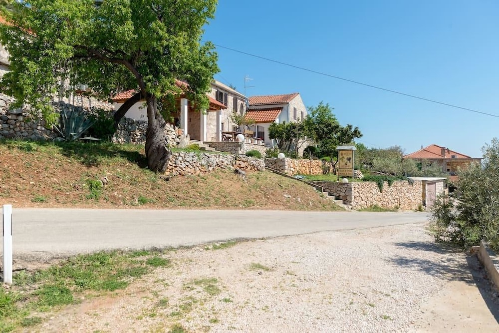 Luxury Apartment Ladovina