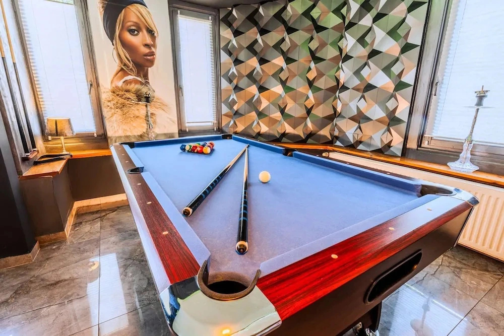 Villa Bueckeberg Game-Room and Wellness