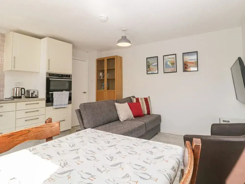 Swanage Town Apartment
