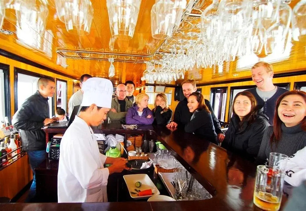 Sena Cruises - Wonder On Lan Ha Bay