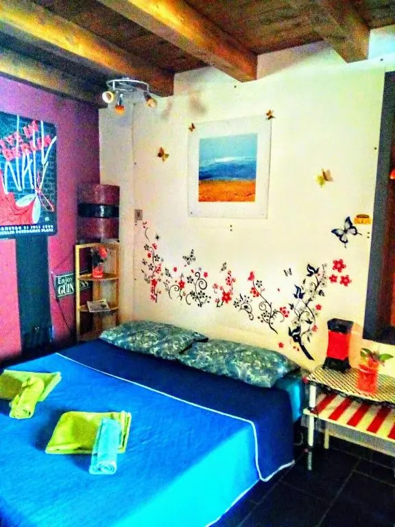 Click Center Apartment