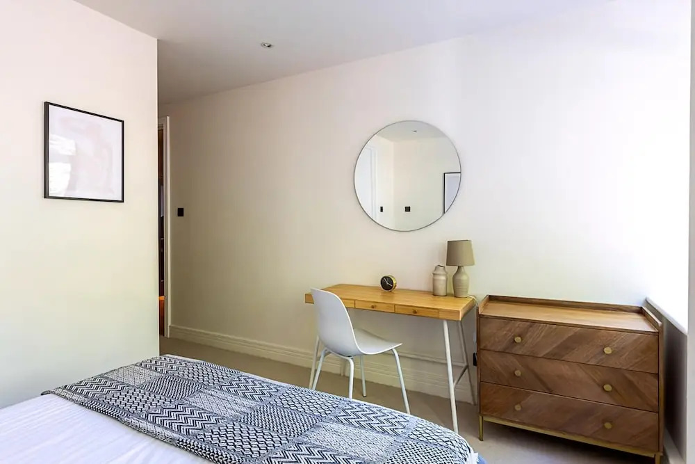 Stunning Modern Apartment in the Heart of Holborn