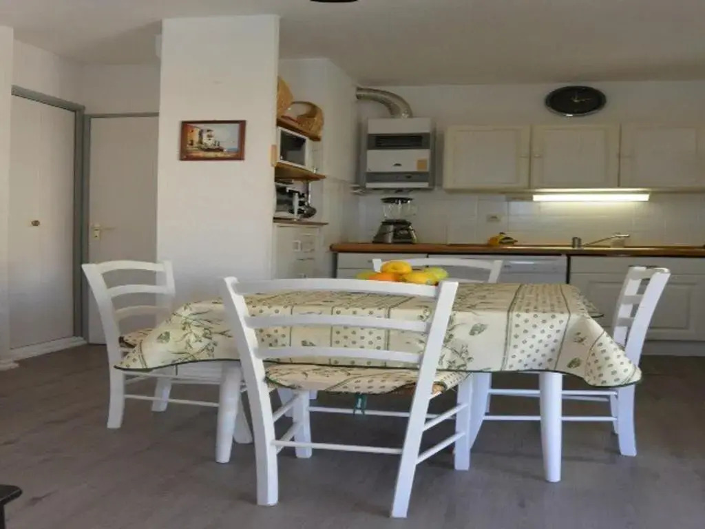 Appartement Cap d'Agde, 3 pièces, 6 personnes - FR-1-607-49