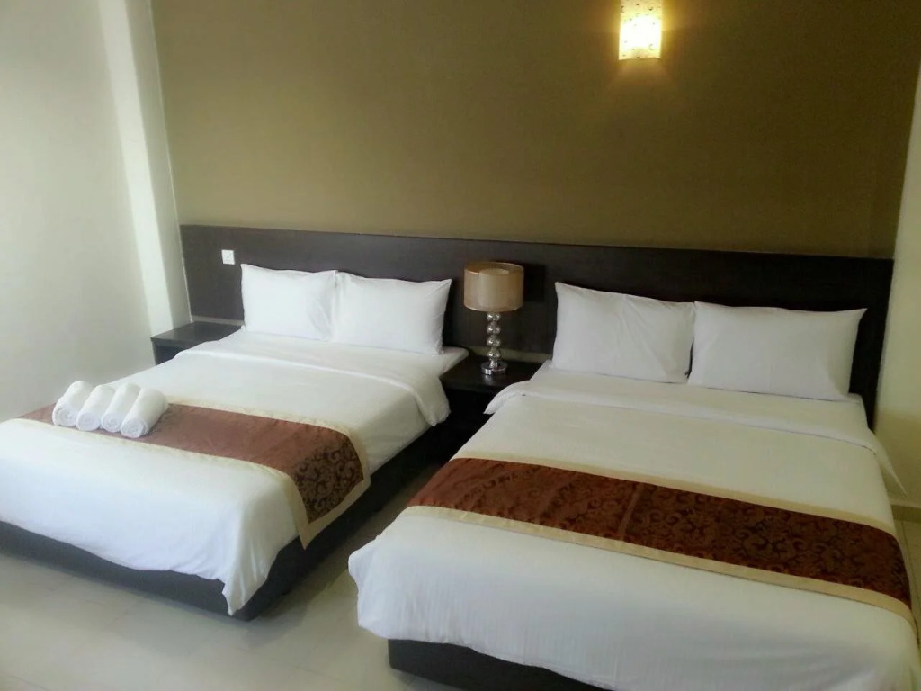 Inn Home Hotel