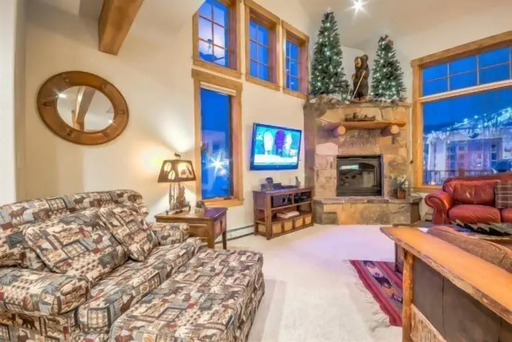 Mountain View At Eagleridge Town Homes