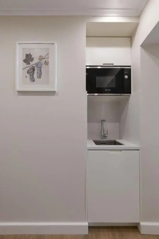 Peixeira Studios and Apartments