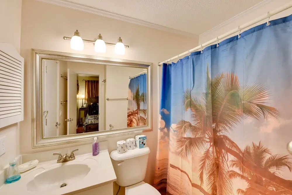 Community Pool & Bikes: Hilton Head Family Condo