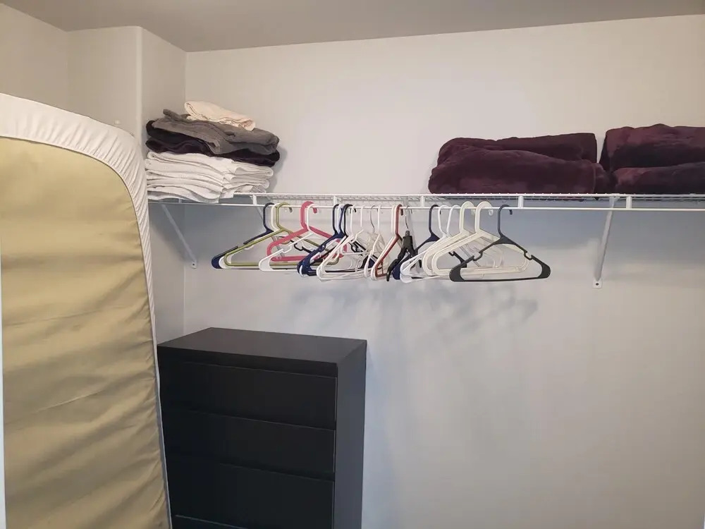 Yes it s Right 2 Suites and 3 Baths in the Heart of San Diego FB2