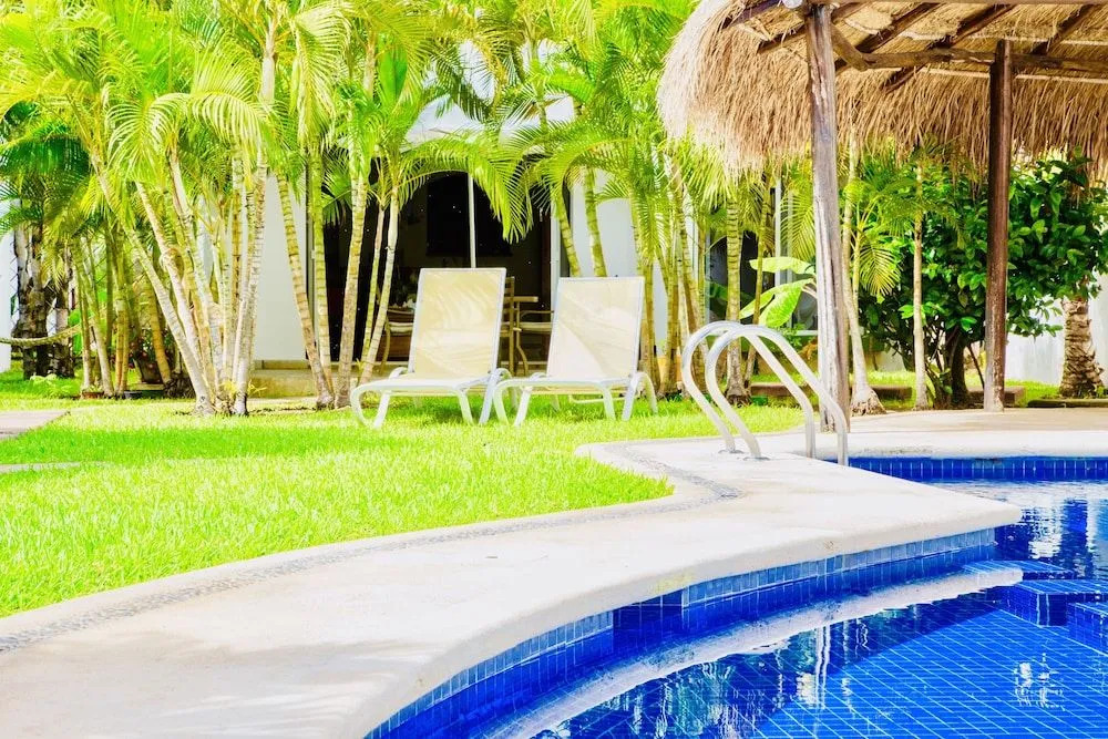 Playacar - Executive Budget Room With Swimming Pool Air Conditioning and Parking