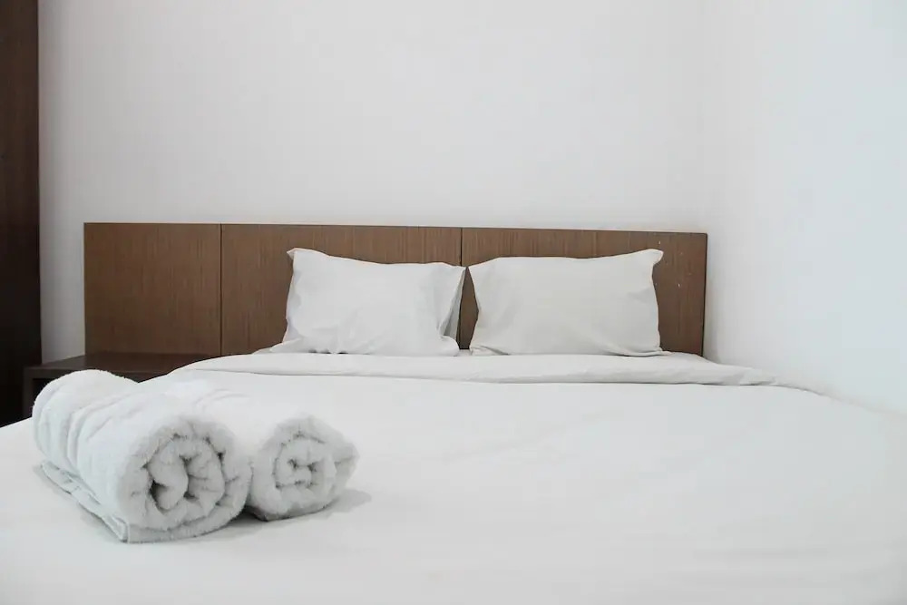 Minimalist 2br Green Bay Apartment