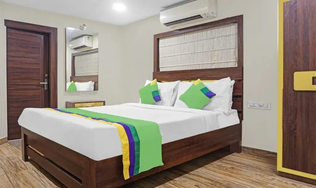 OYO Townhouse 420 Ratna Palace