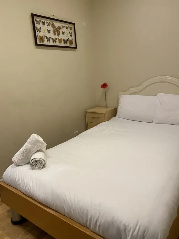 Remarkable 3-bed Apartment in London