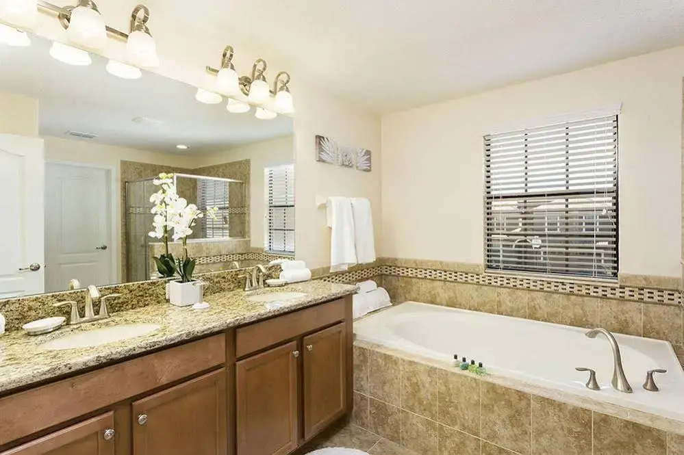 Starmark Luxury Collection Homes At Championsgate