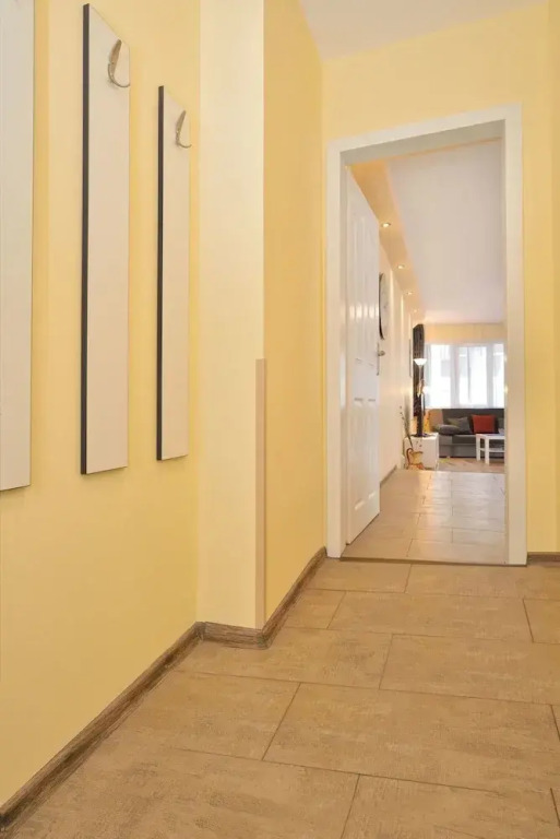Central Studio 2