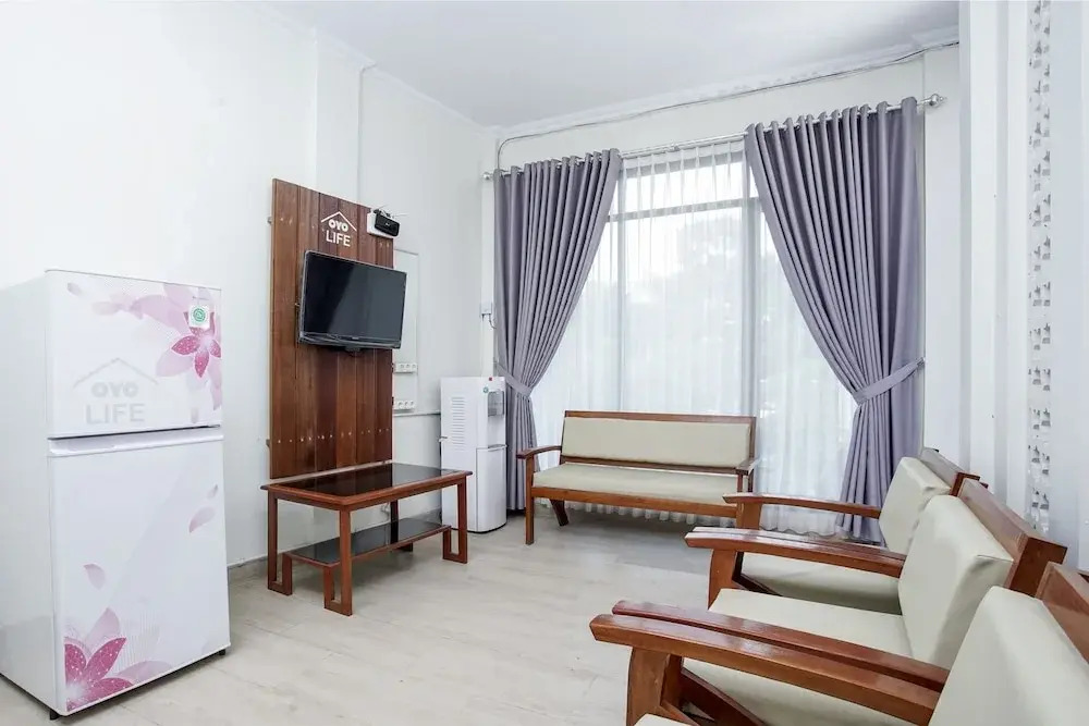 OYO Life 1180 Bunda Haveraka Residence