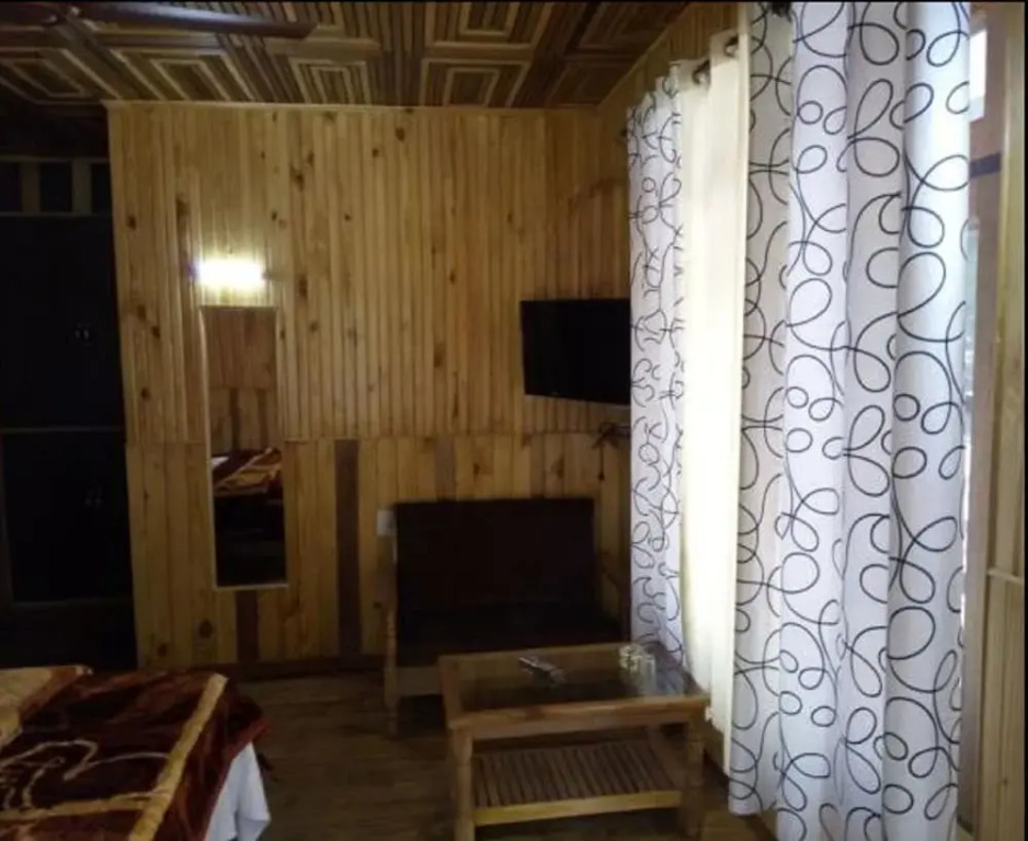 Hotel Mountain Orchid