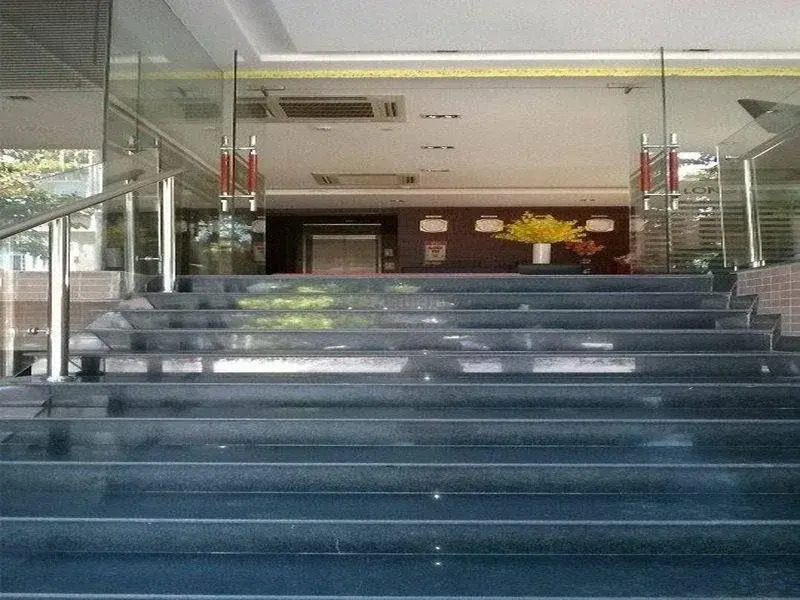 Long Anh Hotel