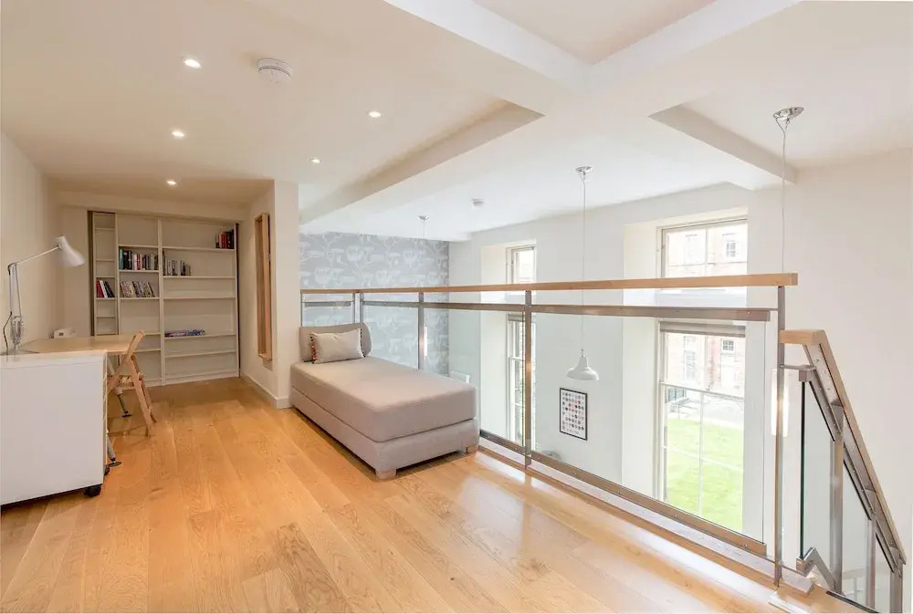 424 - Simpson's Loan Duplex Apartment