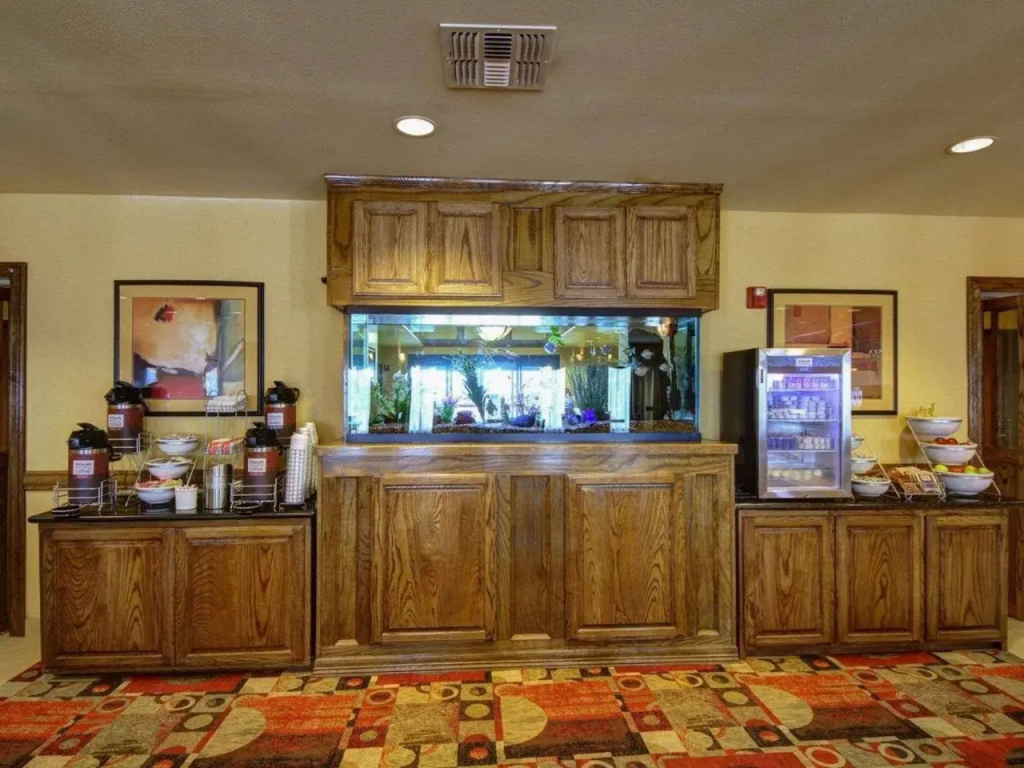 Comfort Inn & Suites Donna near I-2
