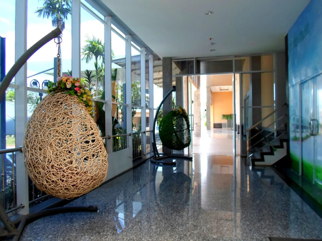 The O Valley Hotel