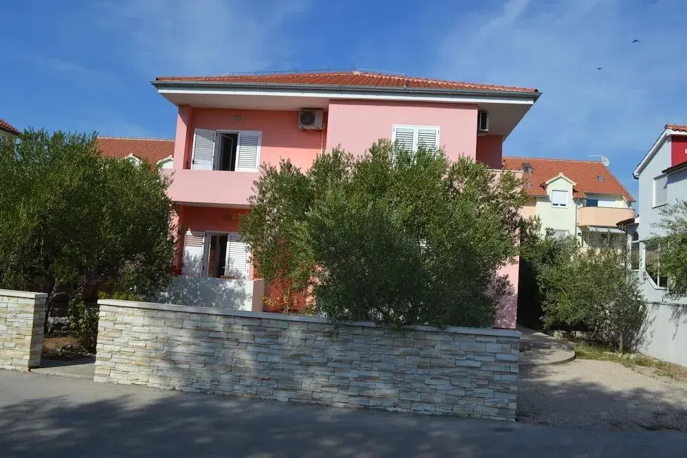 Apartments Davor