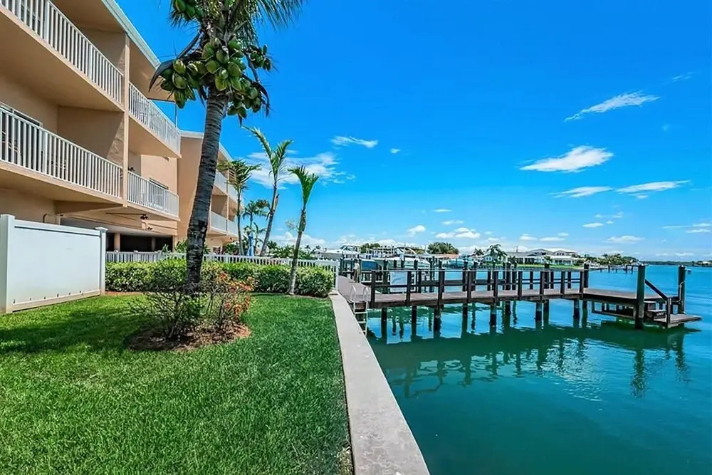 Treasure Island 1 Bedroom, 1 Bathroom, Condominium, 11605