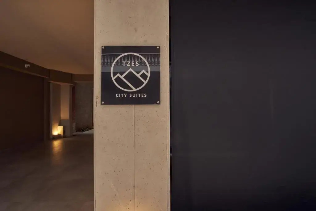 Tzes City Suites