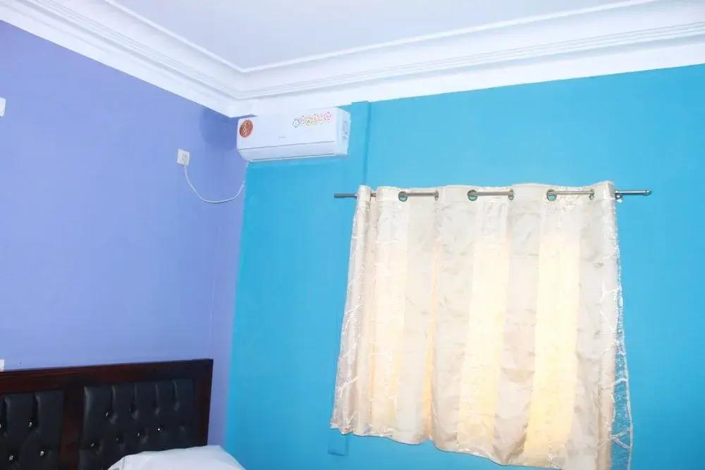 Douala Park Suite
