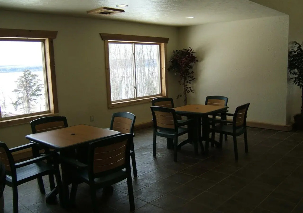 Holiday Inn Express Munising-Lakeview by IHG