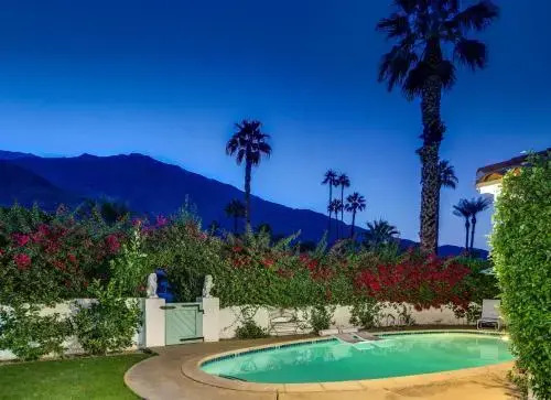 Hacienda Salida-Pool-Ht-2br/1.5b