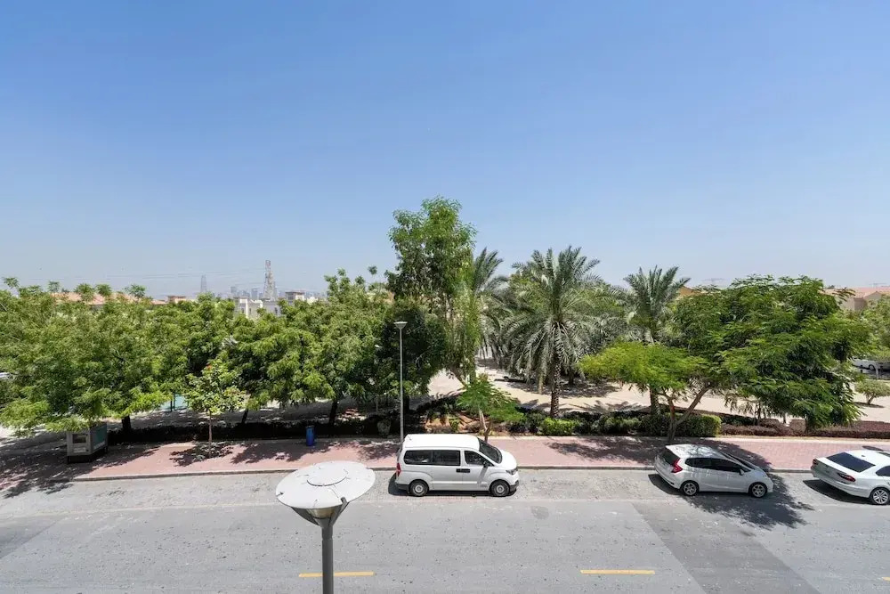 Marco Polo - Spacious Studio Lush View