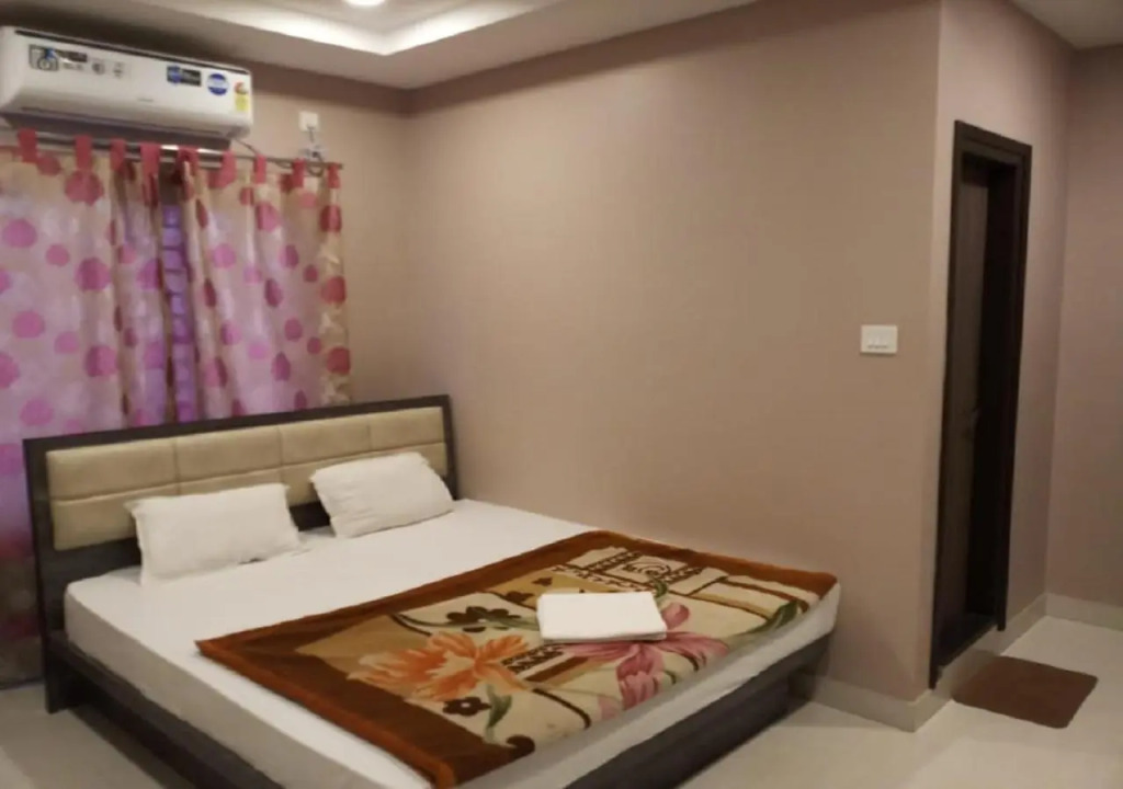 Hotel Raj Palace