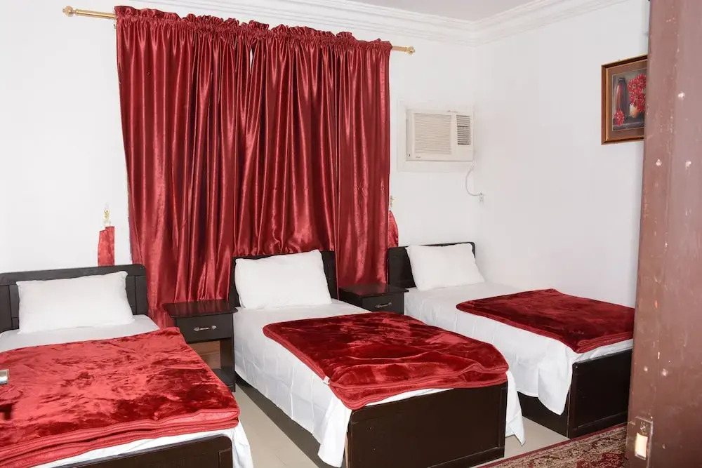Al Eairy Furnished Apts Al Madinah 6