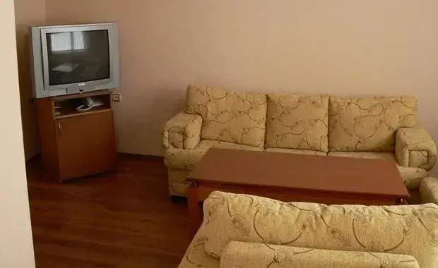 Velena Hotel