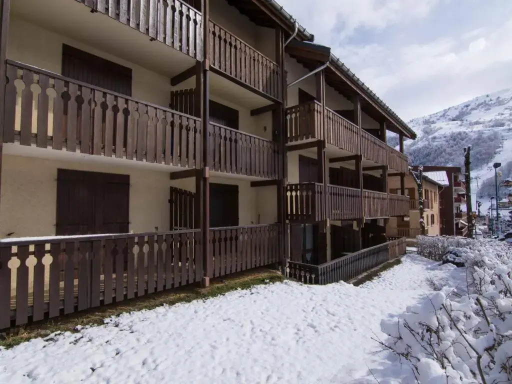Appartement Valloire, 1 pièce, 4 personnes - FR-1-263-14