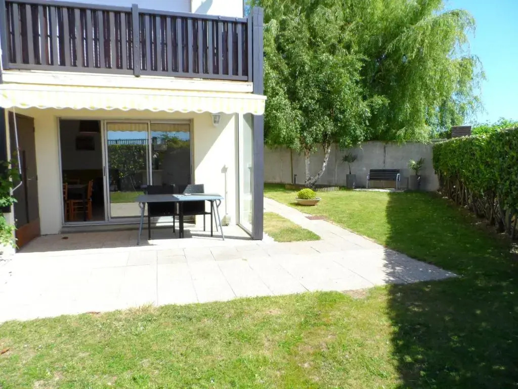 Appartement Cabourg, 2 pièces, 4 personnes - FR-1-487-166