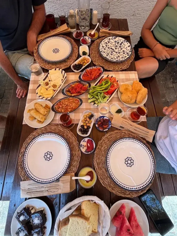 İrinikos Otel