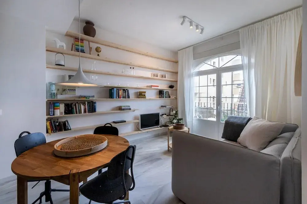 Fuengirola Promenade 1BR Apartment in 30 Meters to the Beach