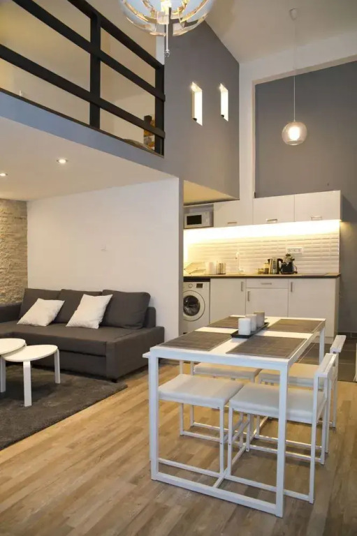 BPM-Fancy Apartment of Budapest