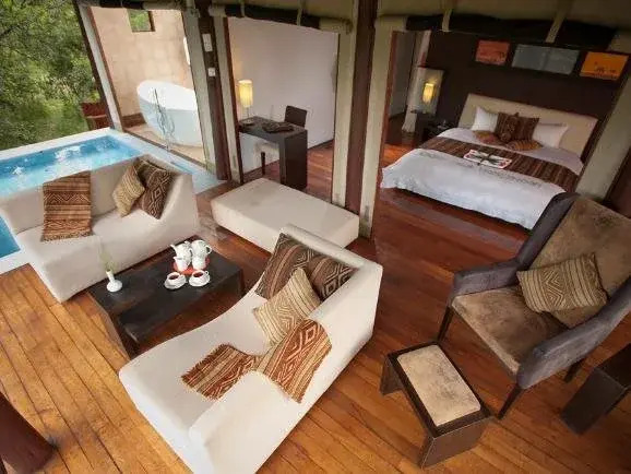 Ngerende Island Lodge